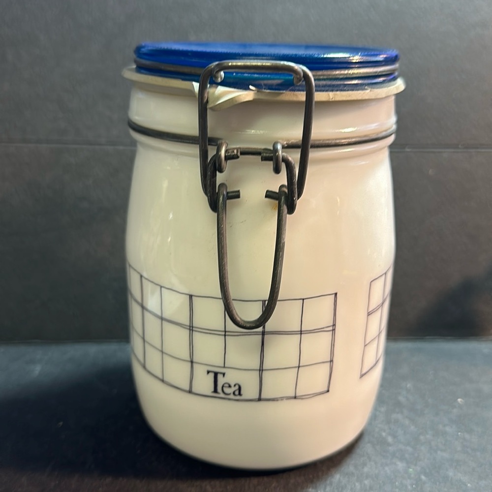 Vintage Tea Canister Blue Grid Milk Glass Wheaton Hinged Lid 3/4 Liter